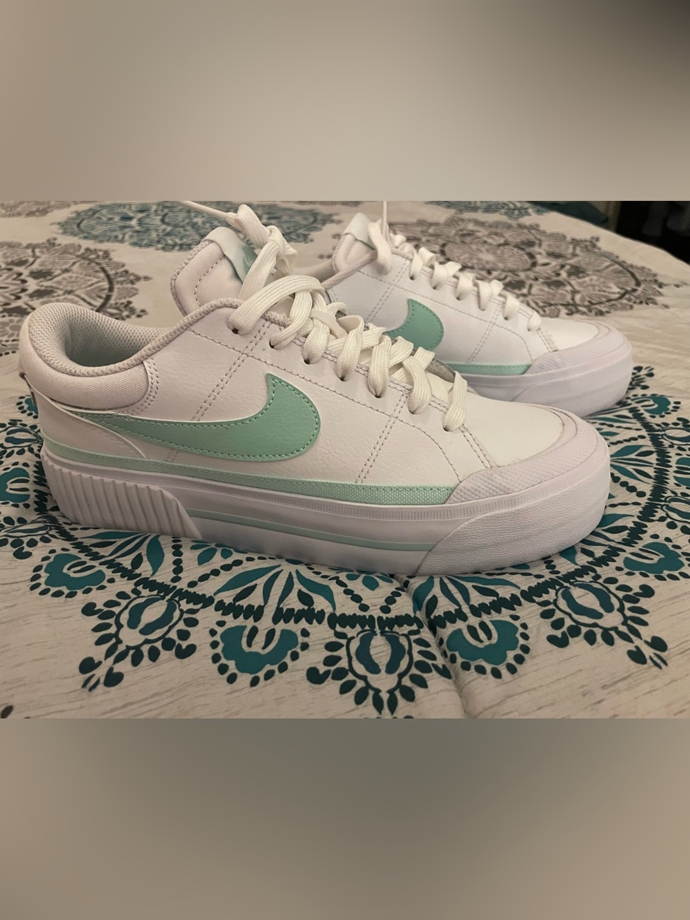 Nike Court Legacy Lift White Mint Foam (Women's) Sz 7.5